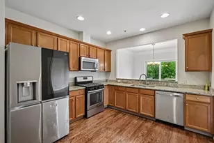 19 Crispwater Way, Hopkinton, MA 01748 - Photo 2