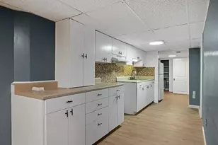 289 Milton St, Dedham, MA 02026 - Photo 8