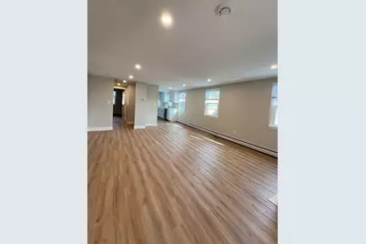 156 Derby #3, Salem, MA 01970 - Photo 2