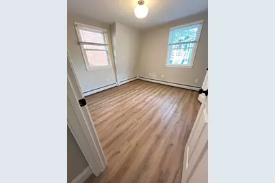 156 Derby #3, Salem, MA 01970 - Photo 4