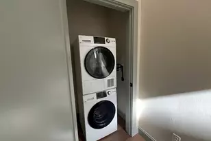 160 Seabury St, Fall River, MA 02720 - Photo 4