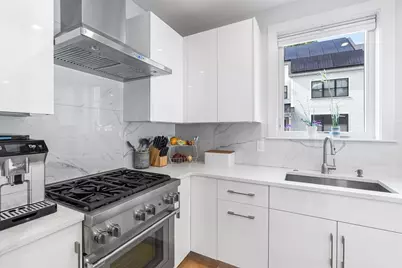 638 Webster St #638, Needham, MA 02492 - Photo 6