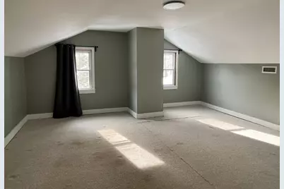 19 Arnold Rd, Sturbridge, MA 01518 - Photo 10