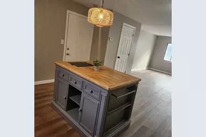 5455 N Main St #2C, Fall River, MA 02720 - Photo 4