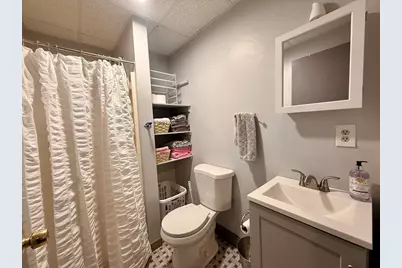 70 Russell #3, Worcester, MA 01609 - Photo 4