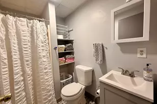 70 Russell, Worcester, MA 01609 - Photo 4