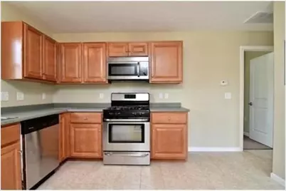 39 Athens St #2, Weymouth, MA 02191 - Photo 6