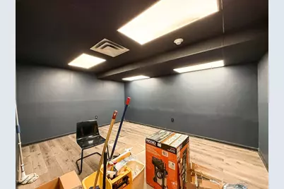 50 Meridian St #B, Boston, MA 02128 - Photo 6