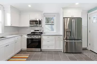 18 West St, Hingham, MA 02043 - Photo 4