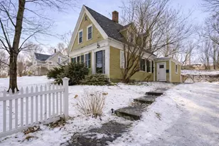 18 West St, Hingham, MA 02043 - Photo 1