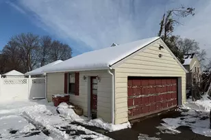 331 Burncoat St, Worcester, MA 01606 - Photo 4