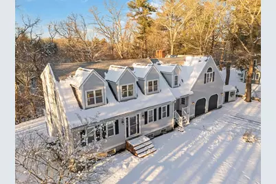 183 Gardner St, Hingham, MA 02043 - Photo 6