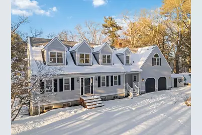 183 Gardner St, Hingham, MA 02043 - Photo 4