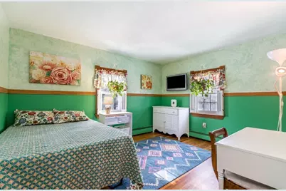 58 Maple St, Bourne, MA 02532 - Photo 12