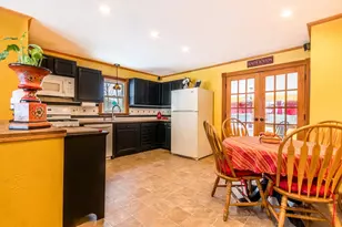 58 Maple St, Bourne, MA 02532 - Photo 4