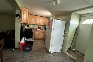 217 Plain St, Fall River, MA 02723 - Photo 6