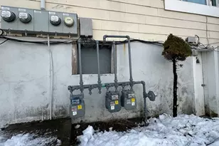 217 Plain St, Fall River, MA 02723 - Photo 4