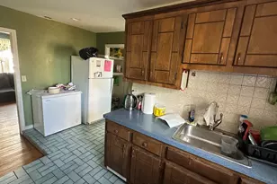 217 Plain St, Fall River, MA 02723 - Photo 28