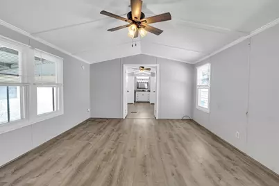 222 Park Circle, Sturbridge, MA 01566 - Photo 2