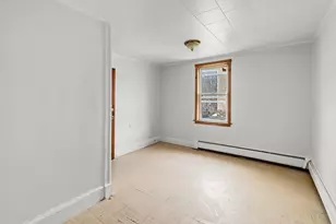 88 Linden St, New Bedford, MA 02740 - Photo 12