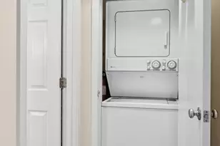 55 Brackett Pl, Marblehead, MA 01945 - Photo 24