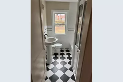 324 Lowell St, Peabody, MA 01960 - Photo 16