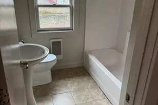 324 Lowell St, Peabody, MA 01960 - Photo 24