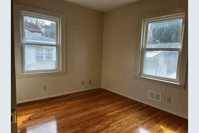 324 Lowell St, Peabody, MA 01960 - Photo 12