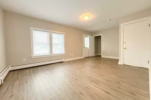 25 Kinsley St, Nashua, NH 03060 - Photo 6