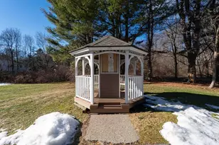 62 Southview Dr, Southwick, MA 01077 - Photo 4