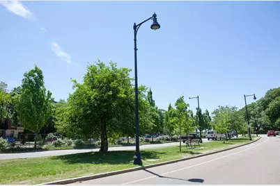 1743 Commonwealth Ave #1, Boston, MA 02135 - Photo 18