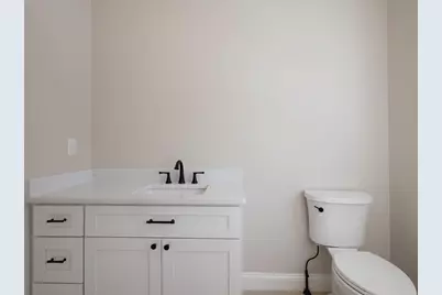 6 Newbury, Pelham, NH 03076 - Photo 20