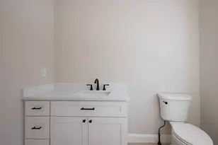 6 Newbury, Pelham, NH 03076 - Photo 20