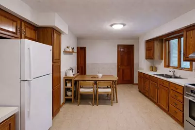 105 Walnut St #1, Somerville, MA 02145 - Photo 2