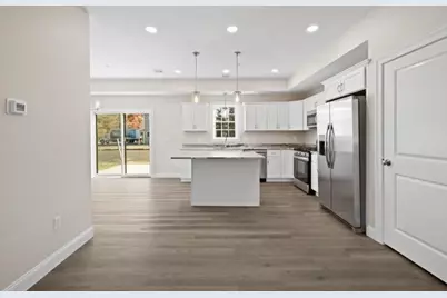 29 Johnson St #B, Taunton, MA 02780 - Photo 8