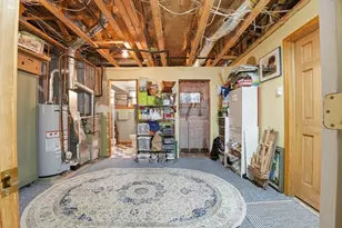 33 Warner St, Fall River, MA 02720 - Photo 32