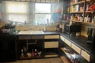 856 Newport, Attleboro, MA 02703 - Photo 12