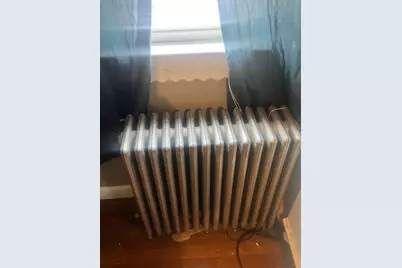 856 Newport, Attleboro, MA 02703 - Photo 10