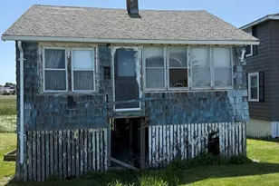 30 Ocean Ave, Hull, MA 02045 - Photo 2