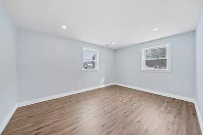 265 Norfolk St, Canton, MA 02021 - Photo 18