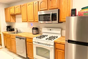 130 W 8th St, Boston, MA 02127 - Photo 12