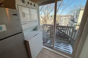 130 W 8th St, Boston, MA 02127 - Photo 34