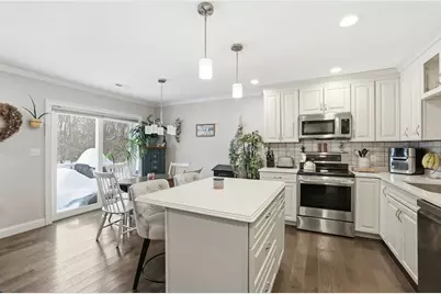 13 Beverlys Way #13, Lakeville, MA 02347 - Photo 12