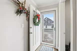 13 Beverly's Way, Lakeville, MA 02347 - Photo 4