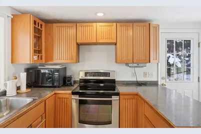 6 George Street, Auburn, MA 01501 - Photo 10