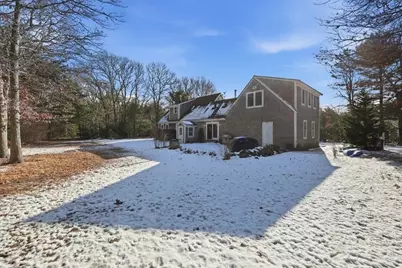 116 Seabrook Dr, Falmouth, MA 02536 - Photo 2