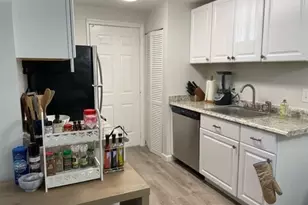 10 Walden Dr, Natick, MA 01760 - Photo 14