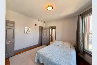 70 Russell St #6, Worcester, MA 01609 - Photo 4