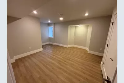 17 Bond St #A, Somerville, MA 02145 - Photo 10