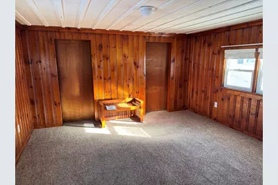 261 Litchfield St, Leominster, MA 01453 - Photo 12